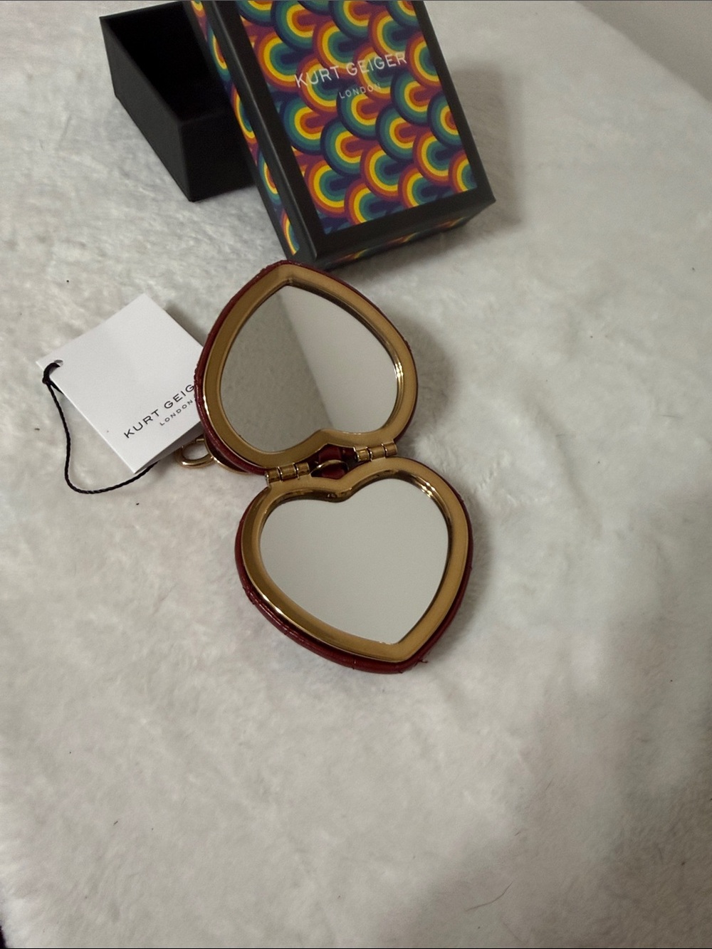 Kurt Geiger Burgundy Quilted Heart Key Charm with Gold Hardware / compact ! - Picture 3 of 4